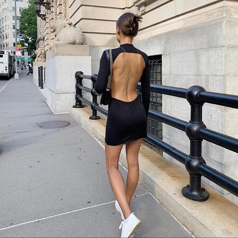 Are you am i dija dress